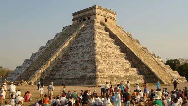 antik maya tapınağı