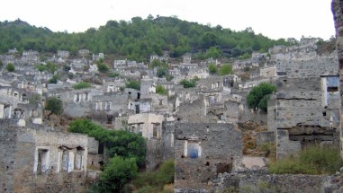 Eski Bir Rum Köyü: Hayalet Köy Kayaköy 