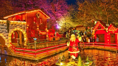 Işıl Işıl Drama Noel Baba Köyü' Ne Romantik Yolculuk